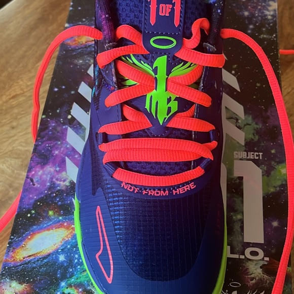 PUMA MB 1 Galaxy Jr, size 6 (y) - Picture 1 of 3